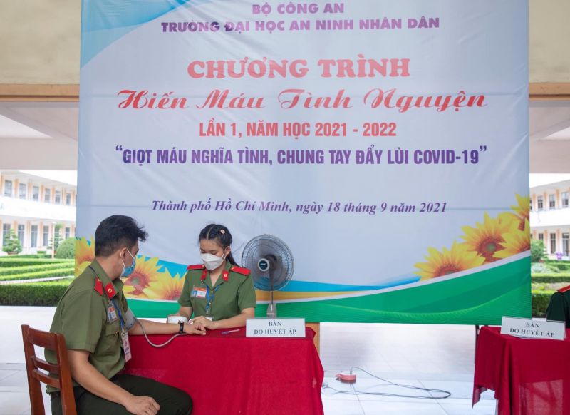 Đoàn thanh niên trường Đại học an ninh nhân dân tham gia hiến máu Đoàn thanh niên trường Đại học an ninh nhân dân tham gia hiến máu