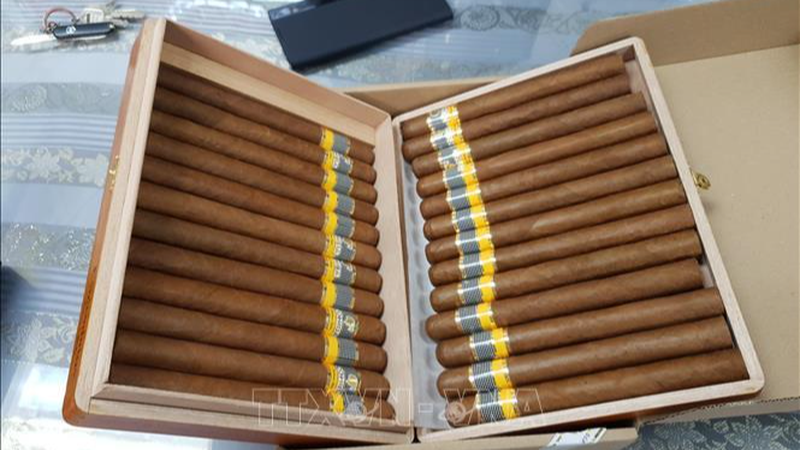 Bị bắt vì buôn bán hàng cấm trên mạng xã hội - ảnh 1