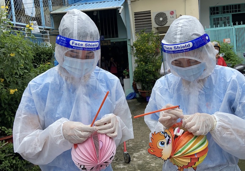 Dàn người đẹp hạnh phúc vì những gì mình đã sẻ chia