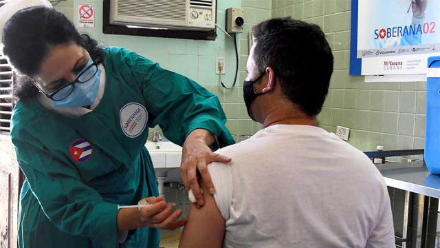 Khoảng 86,5% cư dân thủ đô La Habana đã được tiêm vaccine phòng COVID-19 do Cuba tự phát triển. Khoảng 86,5% cư dân thủ đô La Habana đã được tiêm vaccine phòng COVID-19 do Cuba tự phát triển.