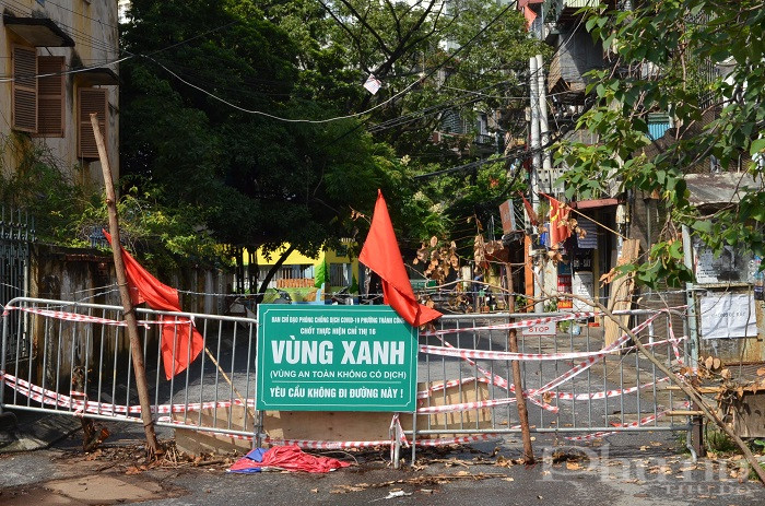 Hình cảnh những "chuồng cọp" gây mất an toàn tại khu tập thể Thành Công - ảnh 1