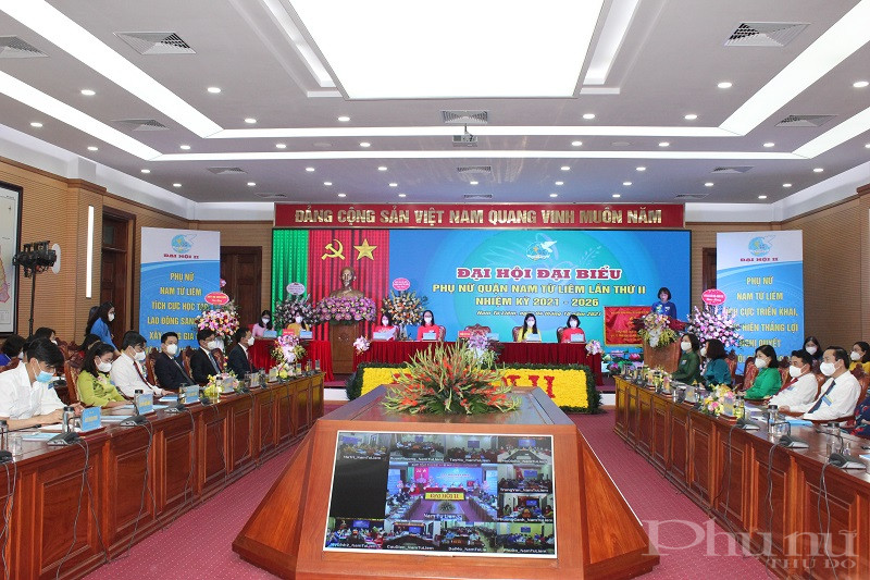 Đại hội được tổ chức bằng hình thức trực tiếp và trực tuyến