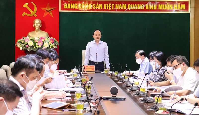 Chủ tịch HĐND TP chủ trì hội nghị