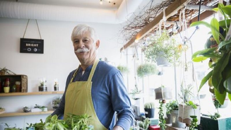 Vượt qua “hội chứng” chồng về hưu - ảnh 1