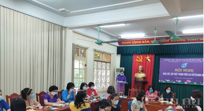 Các đại biểu tham dự hội nghị