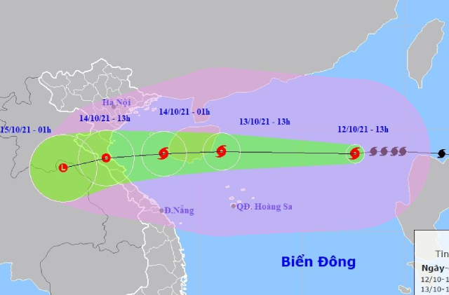 Dự báo vị trí và đường đi của bão KOMPASU. Ảnh NCHMF