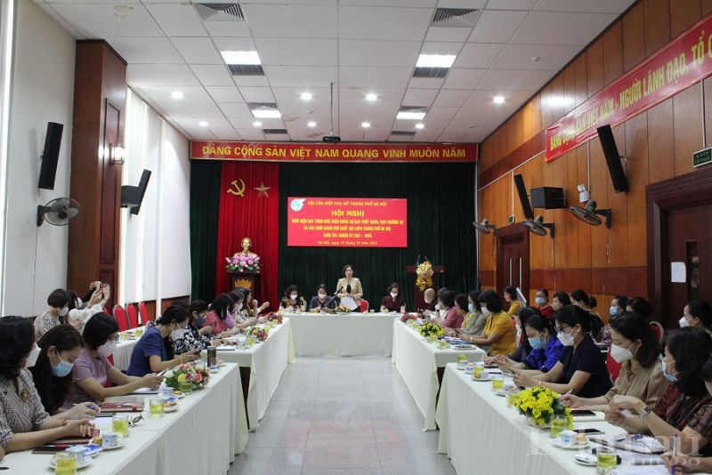 Quang cảnh hội nghị