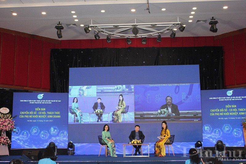 Các đại biểu tham dự diễn đàn