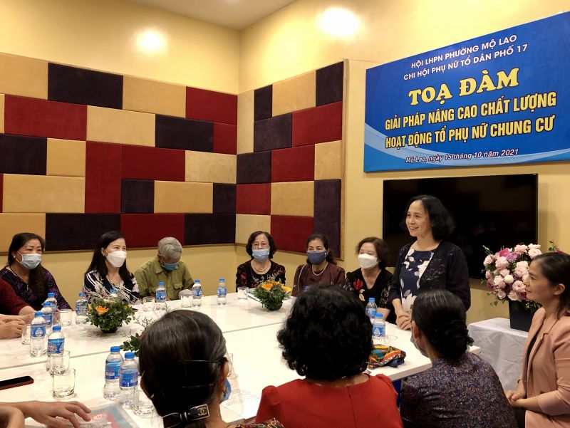 Một buổi tọa đàm của Chi hội Phụ nữ Cụm chung cư Mulberry Lane về nâng cao chất lượng hoạt động Hội