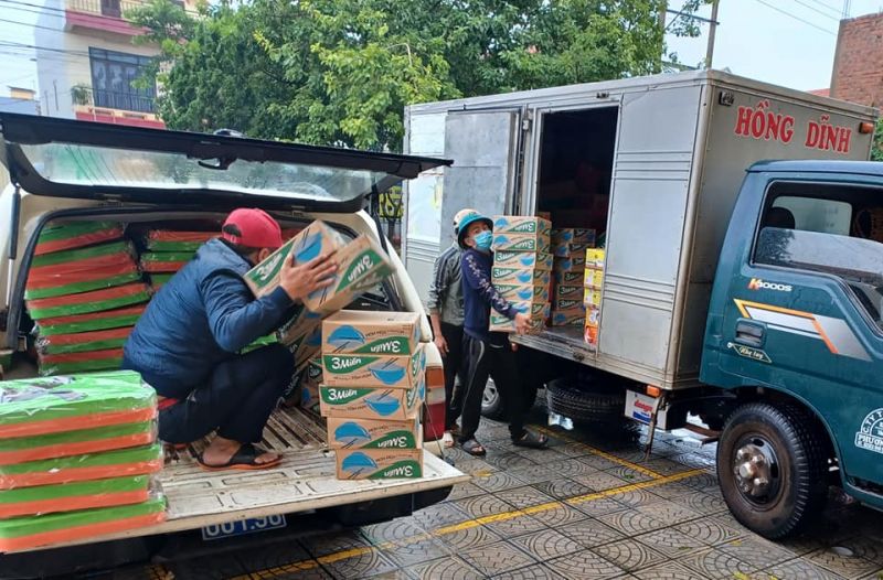 Hàng hóa hỗ trợ các hộ dân bị ảnh hưởng bởi mưa lũ. (Nguồn: Trung ương Hội Chữ thập đỏ Việt Nam)
