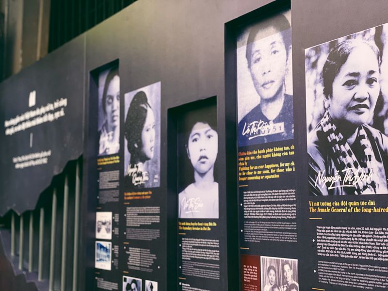 Một góc trưng bày triển lãm  Một góc trưng bày triển lãm