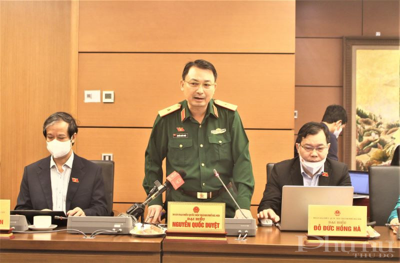 Đại biểu Quốc hội Nguyễn Quốc Duyệt phát biểu tại buổi thảo luận. Đại biểu Quốc hội Nguyễn Quốc Duyệt phát biểu tại buổi thảo luận.