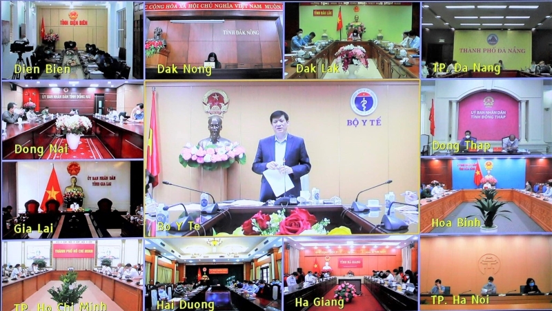 Các đại biểu trao đổi, thao luận về quá trình thực hiện Nghị quyết 128 của Chính phủ. Các đại biểu trao đổi, thao luận về quá trình thực hiện Nghị quyết 128 của Chính phủ.