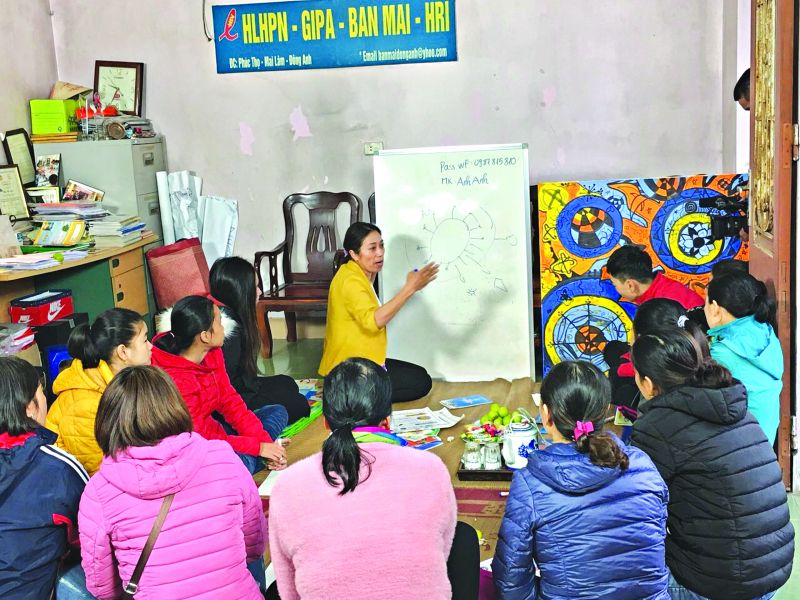 Một buổi tuyên truyền của nhóm Ban Mai Đông Anh