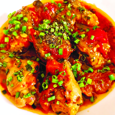 Món gà kho cà chua