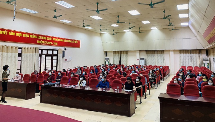 Hội LHPN phường Cầu Diễn tổ chức hội nghị ra mắt các mô hình hoạt động “Chi hội phụ nữ thay đổi hành vi trong an toàn thực phẩm” và ra mắt mô hình “Chi hội phụ nữ nói không với bếp than tổ ong”