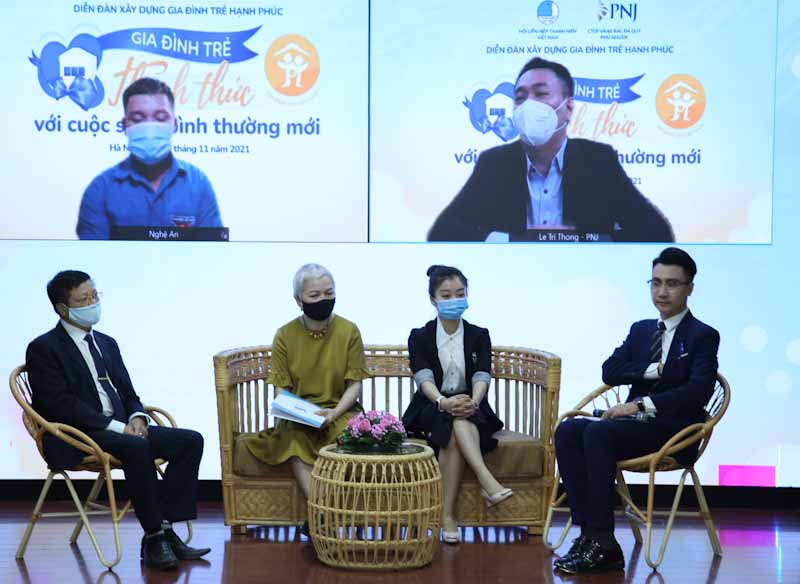 Trong Diễn đàn, các khách mời, diễn giả đã chia sẻ những thống kê về tác động của dịch COVID-19 đến cuộc sống các gia đình; đồng thời trao đổi, tư vấn các giải pháp vượt qua những khó khăn trong bối cảnh 