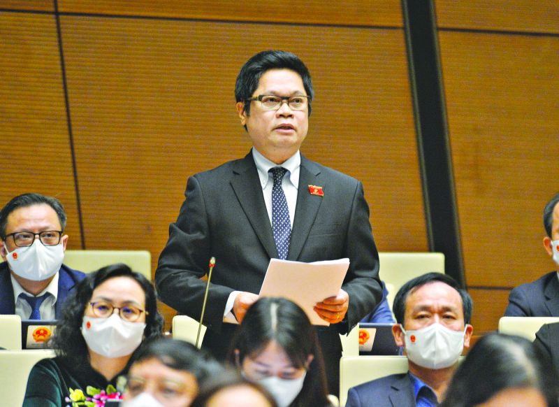 Đại biểu Vũ Tiến Lộc - Đoàn ĐBQH TP Hà Nội thảo luận tại nghị trường