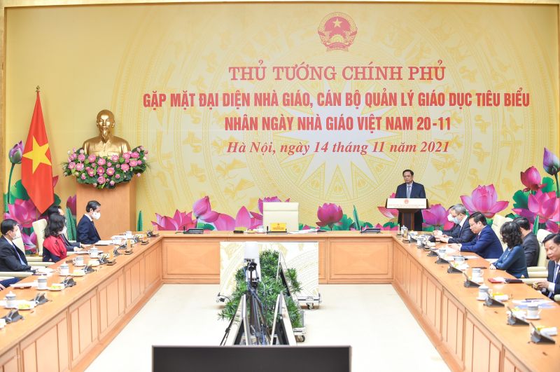 Thủ tướng Phạm Minh Chính: Giáo dục và đào tạo là một trong những ngành bị ảnh hưởng nặng nề bởi đại dịch này, nhưng đây cũng là cú hích để chúng ta thay đổi tư duy quản lý, phát huy sự sáng tạo trong mỗi cá nhân, gia đình, nhà trường và toàn ngành giáo dục. Ảnh: VGP/Nhật Bắc