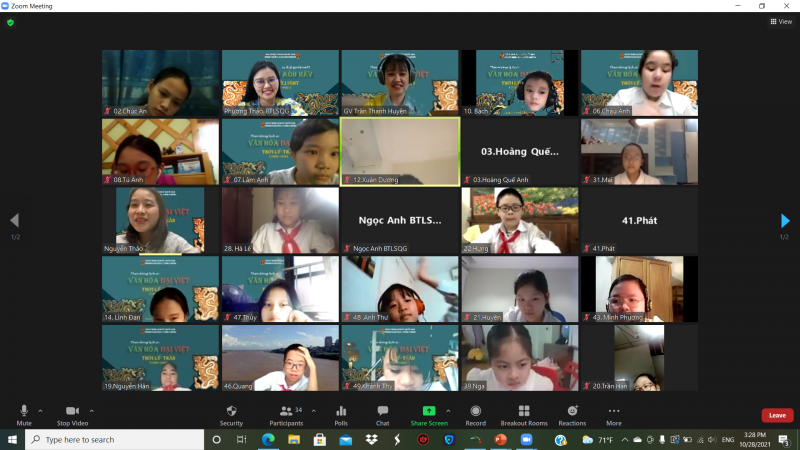 Buổi tham quan trực tuyến (Tourday online) dành cho học sinh lớp 5E, trường Tiểu học Trần Quốc Toản, Hoàn Kiếm, Hà Nội của Bảo tàng Lịch sử.