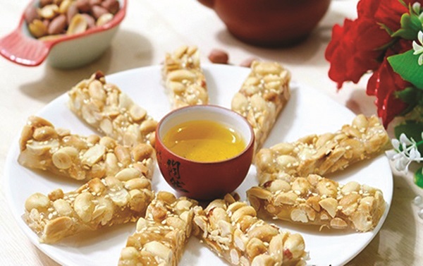 Kẹo lạc làng Lủ- Hương vị xưa và chuyện về Chúa Chổm - ảnh 1