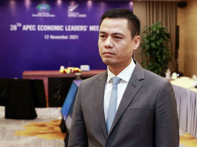 Thứ trưởng Ngoại giao Đặng Hoàng Giang. Thứ trưởng Ngoại giao Đặng Hoàng Giang.