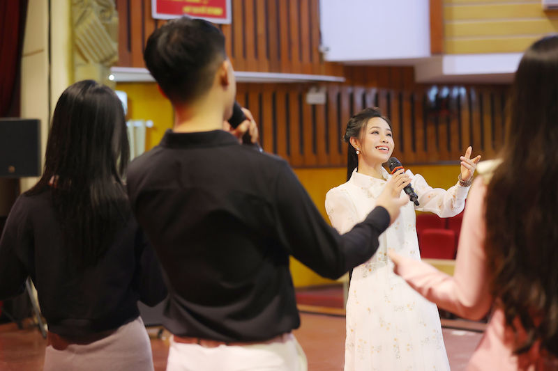 Lương Hải Yến đang học thạc sĩ âm nhạc tại Học viện âm nhạc Quốc gia Việt Nam