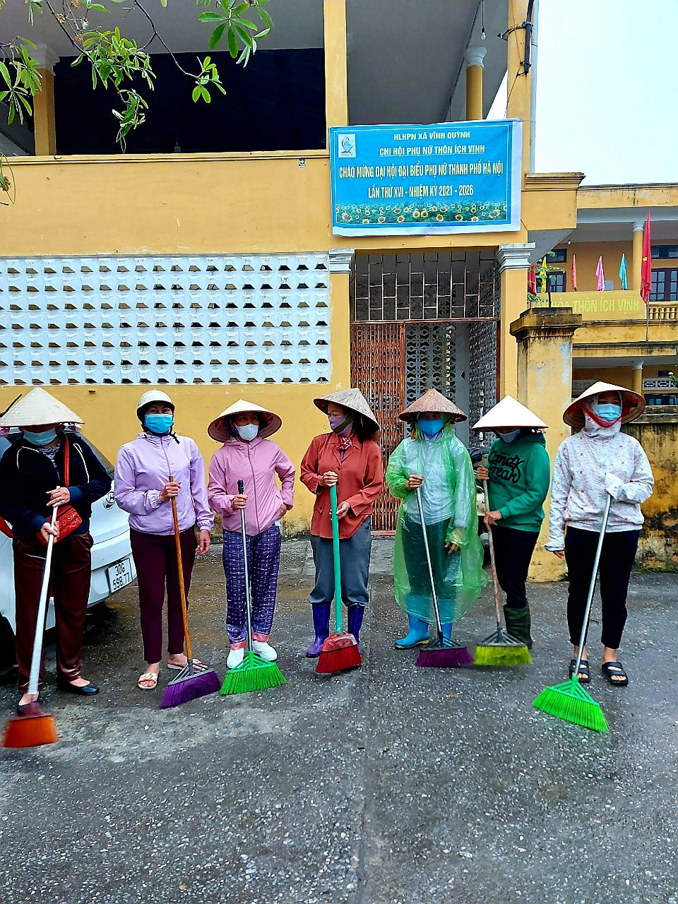 Rộn ràng cờ hoa chào mừng Đại hội Đại biểu phụ nữ TP Hà Nội lần thứ XV - ảnh 12