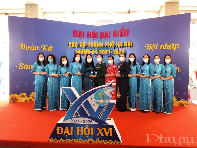 Đoàn Đại biểu phụ nữ huyện Đan Phượng