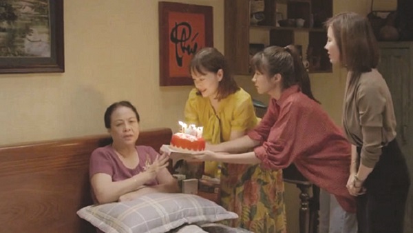 Một cảnh trong phim “Thương ngày nắng về” Một cảnh trong phim “Thương ngày nắng về”