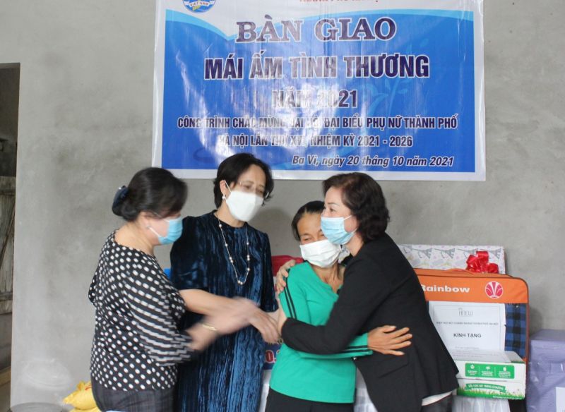 Hội LHPN luôn chăm lo cho những hội viên có hoàn cảnh khó khăn