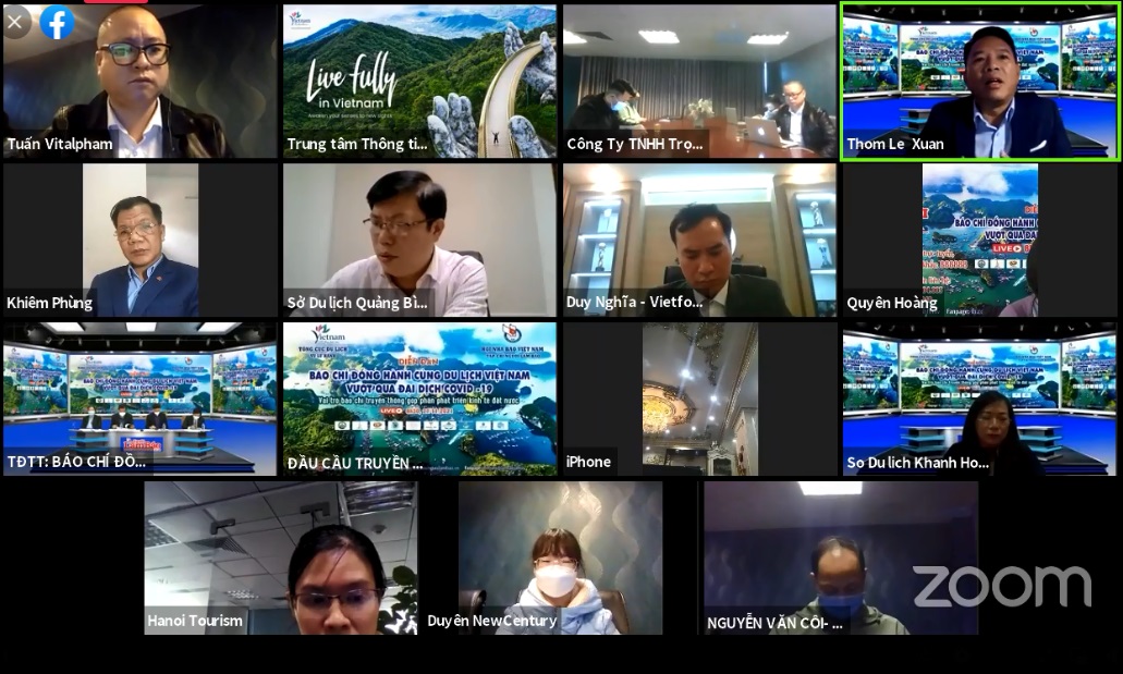 Các đại biểu tham dự diễn đàn nêu bật khó khăn, thách thức mà ngành du lịch đang gặp phải, đồng thời đề xuất phương hướng, giải pháp để kích cầu, phục hồi ngành du lịch trong những năm tới