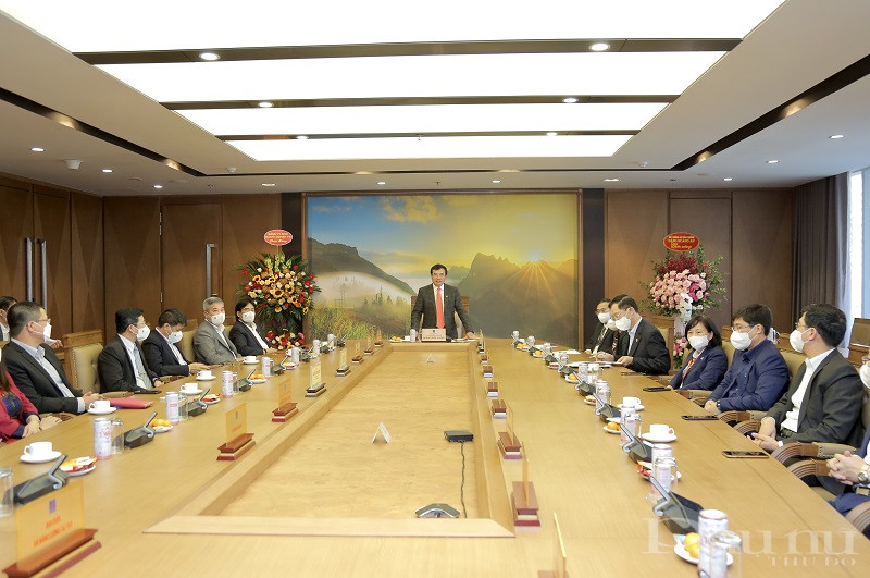 Toàn cảnh buổi lễ tại điểm cầu Hà Nội. Toàn cảnh buổi lễ tại điểm cầu Hà Nội.