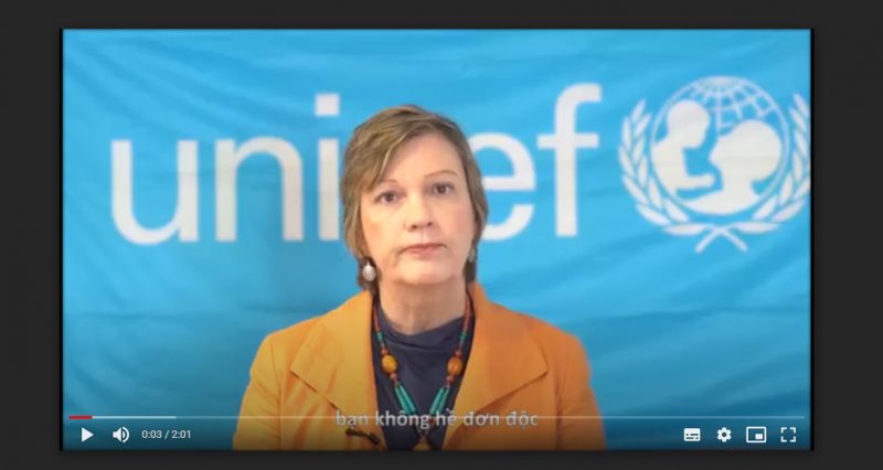 23 l&atilde;nh đạo c&aacute;c cơ quan của Li&ecirc;n Hợp Quốc, c&aacute;c Đại sứ, trưởng đại diện c&aacute;c tổ chức trong nước v&agrave; quốc tế, hội Li&ecirc;n hiệp phụ nữ Việt Nam, Bộ Lao động thương binh v&agrave; x&atilde; hội