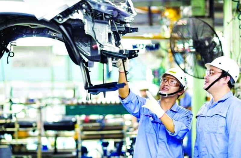 Kh&ocirc;i phục sản xuất, kinh doanh trong bối cảnh rất kh&oacute; khăn hiện nay, H&agrave; Nội cần c&oacute; một số giải ph&aacute;p mang t&iacute;nh cấp b&aacute;ch, đột ph&aacute;