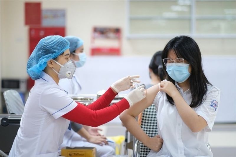 Hà Nội đẩy nhanh tiến độ tiêm chủng vắc xin bảo đảm an toàn, khoa học, hiệu quả Hà Nội đẩy nhanh tiến độ tiêm chủng vắc xin bảo đảm an toàn, khoa học, hiệu quả