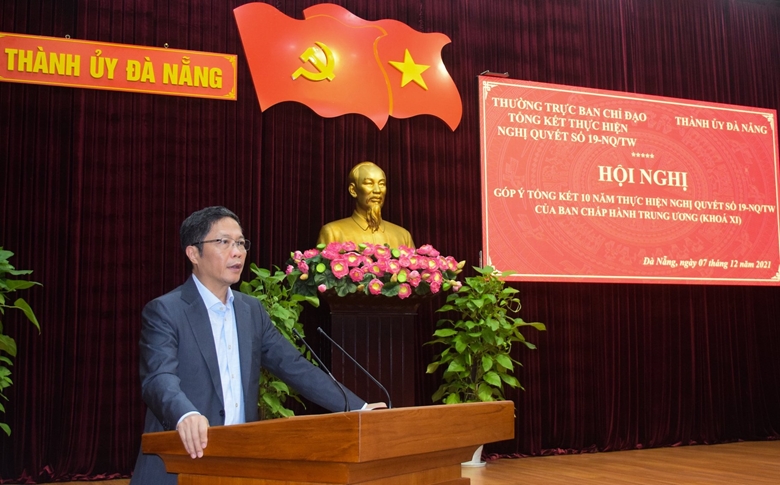 Đồng chí Trần Tuấn Anh, Ủy viên Bộ Chính trị, Trưởng Ban Kinh tế Trung ương, Phó Trưởng Ban Thường trực Ban Chỉ đạo phát biểu chỉ đạo tại Hội nghị. Đồng chí Trần Tuấn Anh, Ủy viên Bộ Chính trị, Trưởng Ban Kinh tế Trung ương, Phó Trưởng Ban Thường trực Ban Chỉ đạo phát biểu chỉ đạo tại Hội nghị.