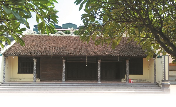 Nhà thờ chính của đình Kim Văn nơi có tượng Thánh nữ - Thành Hoàng làng Lê Cúc Phương, con gái Vua Lê Đại Hành.