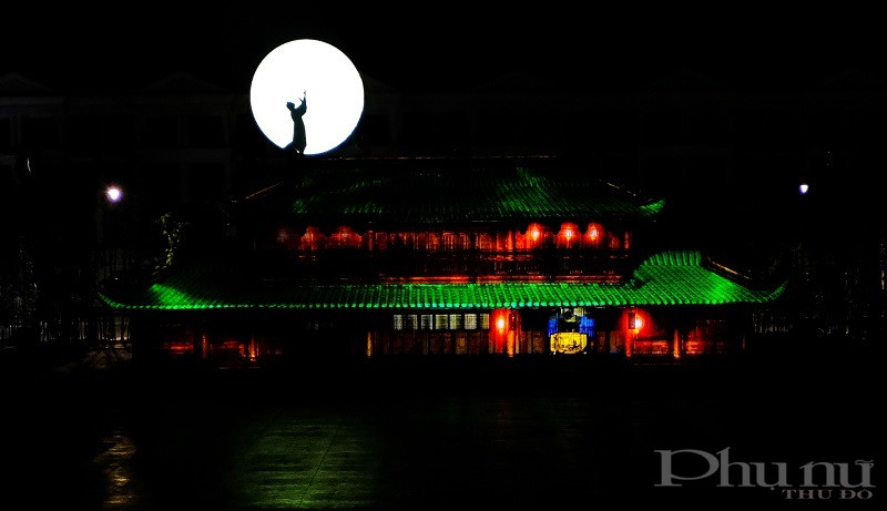 Chi ph&iacute; sản xuất hơn 8 triệu đ&ocirc;, Tinh hoa Việt Nam sử dụng c&ocirc;ng nghệ hiện đại bậc nhất thế giới.