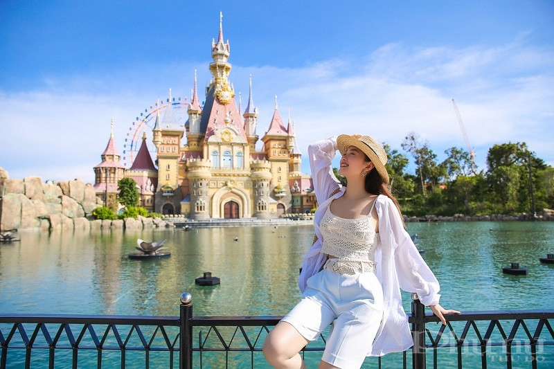 Những khoảnh khắc du lịch đáng nhớ của ban giám khảo cuộc thi “My Vinpearl – My Moment” - ảnh 1