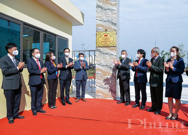 Kh&aacute;nh th&agrave;nh c&ocirc;ng tr&igrave;nh Khu lưu niệm khai th&aacute;c dầu kh&iacute;