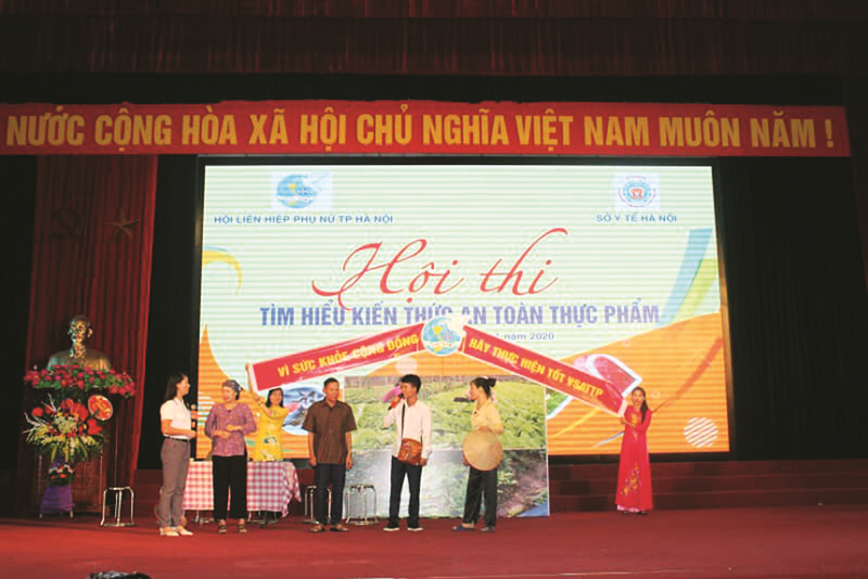 Một tiết mục tham gia hội thi “Tìm hiểu kiến thức an toàn thực phẩm” năm2020 do Hội LHPN Hà Nội phối hợp với Chi cục An toàn thực phẩm -Sở Y tế Hà Nội tổ chức.