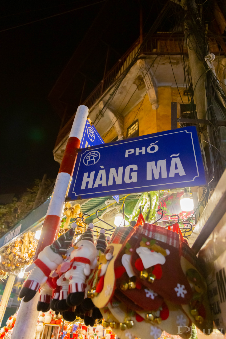 Hà Nội "lên đèn" đón Giáng sinh - ảnh 9