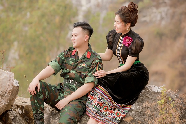 Lương Hà Mỹ Anh và ca sĩ Hoàng Nhật Lương Hà Mỹ Anh và ca sĩ Hoàng Nhật