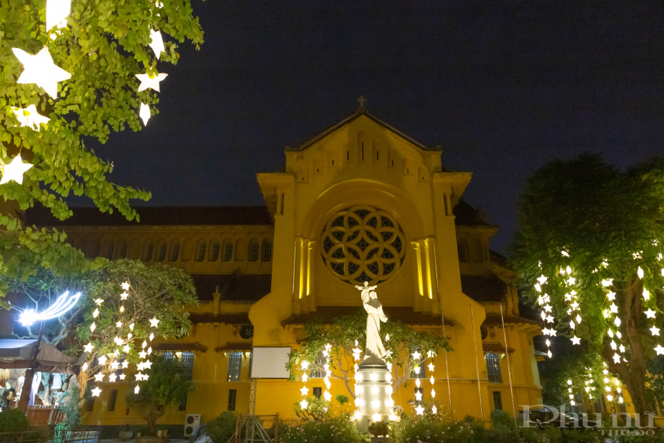 Toàn cảnh Nhà thờ Cửa Bắc lộng lẫy sẵn sàng đón một mùa Giáng sinh an lành.