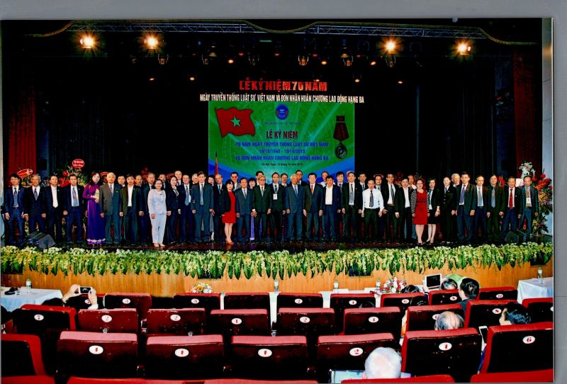 Ban Chấp hành Liên đoàn luật sư nhiệm kỳ II, 2015-2021 ra mắt tại Đại hội Đại biểu Luật sư toàn quốc lần thứ II.