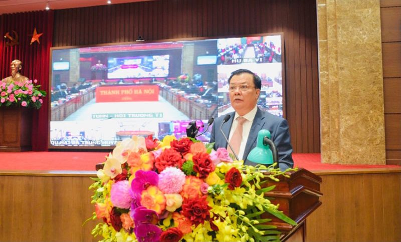 Đồng chí Đinh Tiến Dũng, Ủy viên Bộ Chính trị, Bí thư Thành ủy, Trưởng đoàn đại biểu Quốc hội thành phố Hà Nội. Ảnh: Viết Thành