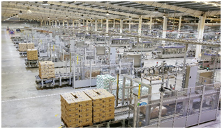 Vinamilk hiện có 13 nhà máy trong nước, trong đó có 2 siêu nhà máy sản xuất sữa nước và sữa bột tại Bình Dương / Tại Việt Nam, Vinamilk hiện có 13 nhà máy đều được đầu tư công nghệ hiện đại và đạt nhiều tiêu chuẩn quốc tế