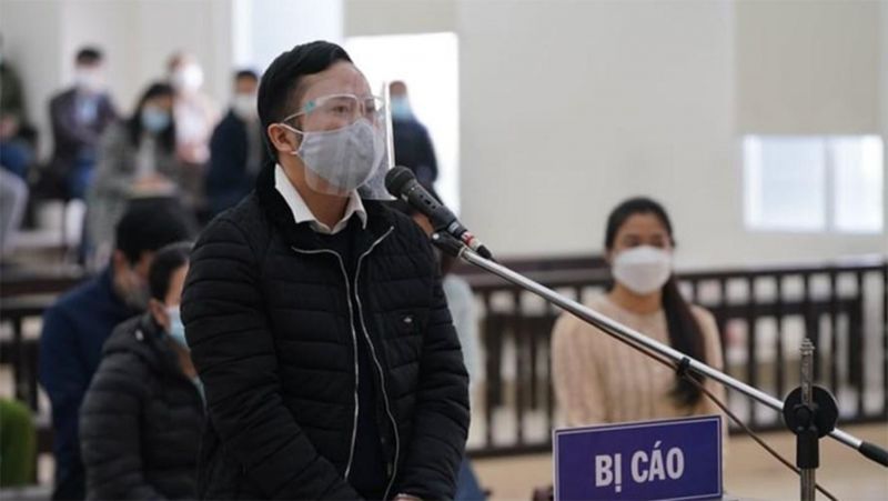 Bị cáo Dương Văn Hoà tại toà