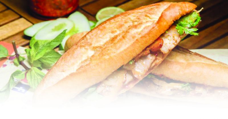 Bánh mỳ nóng giòn và hương vị mùa đông phố cổ - ảnh 1